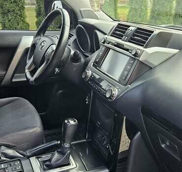 Черный Тойота Ленд Крузер Прадо, объемом двигателя 2.98 л и пробегом 240 тыс. км за 27000 $, фото 1 на Automoto.ua