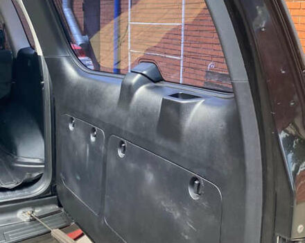 Черный Тойота Ленд Крузер Прадо, объемом двигателя 2.69 л и пробегом 137 тыс. км за 23400 $, фото 6 на Automoto.ua