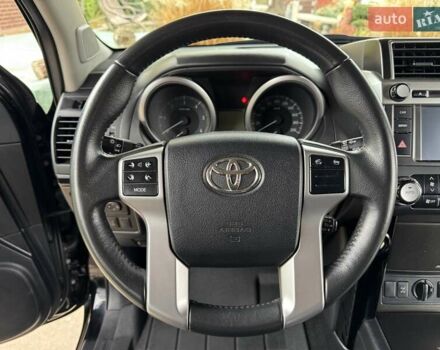 Черный Тойота Ленд Крузер Прадо, объемом двигателя 3 л и пробегом 132 тыс. км за 35900 $, фото 44 на Automoto.ua