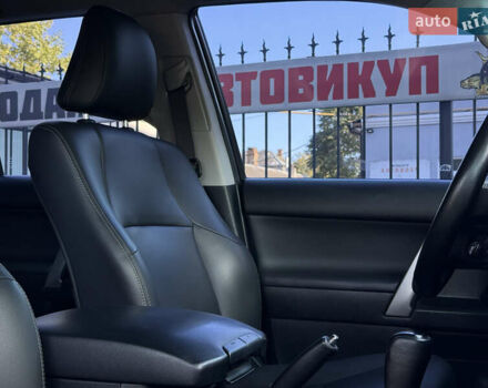 Черный Тойота Ленд Крузер Прадо, объемом двигателя 3 л и пробегом 185 тыс. км за 29999 $, фото 44 на Automoto.ua