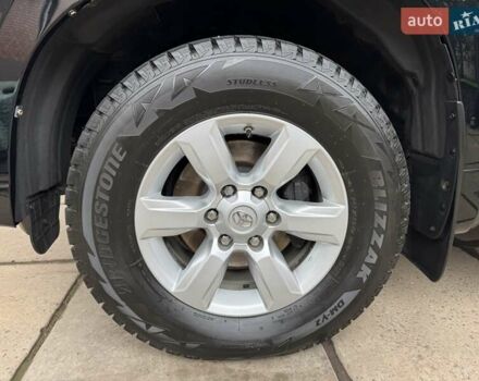 Черный Тойота Ленд Крузер Прадо, объемом двигателя 3 л и пробегом 132 тыс. км за 35900 $, фото 10 на Automoto.ua