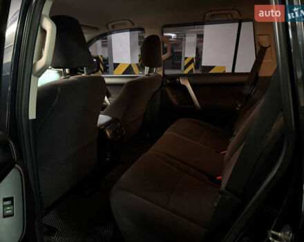 Черный Тойота Ленд Крузер Прадо, объемом двигателя 2.7 л и пробегом 120 тыс. км за 24500 $, фото 6 на Automoto.ua