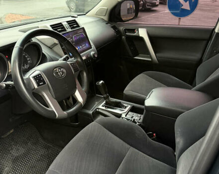 Черный Тойота Ленд Крузер Прадо, объемом двигателя 2.69 л и пробегом 120 тыс. км за 24900 $, фото 7 на Automoto.ua