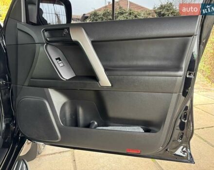 Черный Тойота Ленд Крузер Прадо, объемом двигателя 3 л и пробегом 132 тыс. км за 35900 $, фото 31 на Automoto.ua