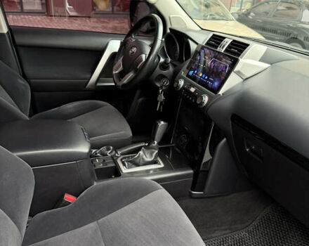 Черный Тойота Ленд Крузер Прадо, объемом двигателя 2.69 л и пробегом 120 тыс. км за 24900 $, фото 9 на Automoto.ua