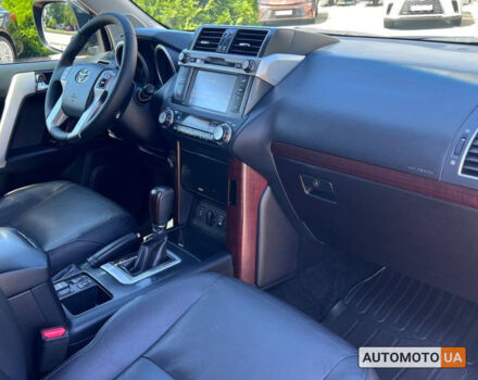 Чорний Тойота Ленд Крузер Прадо, об'ємом двигуна 3 л та пробігом 151 тис. км за 33700 $, фото 5 на Automoto.ua