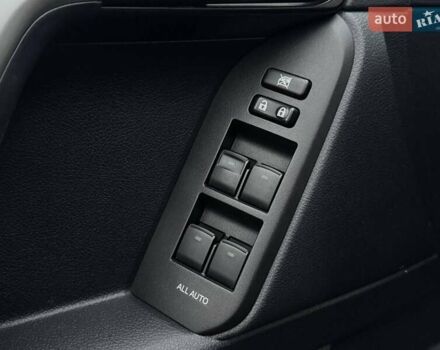 Чорний Тойота Ленд Крузер Прадо, об'ємом двигуна 2.8 л та пробігом 266 тис. км за 29990 $, фото 22 на Automoto.ua