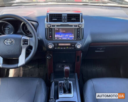 Чорний Тойота Ленд Крузер Прадо, об'ємом двигуна 3 л та пробігом 151 тис. км за 33700 $, фото 7 на Automoto.ua