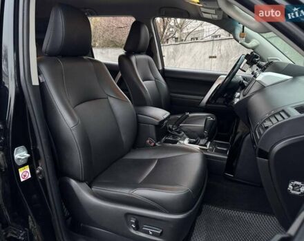 Чорний Тойота Ленд Крузер Прадо, об'ємом двигуна 2.8 л та пробігом 266 тис. км за 29990 $, фото 10 на Automoto.ua