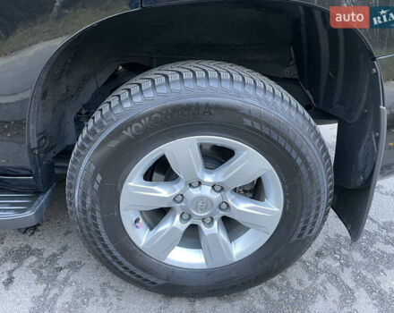 Черный Тойота Ленд Крузер Прадо, объемом двигателя 2.69 л и пробегом 102 тыс. км за 31000 $, фото 12 на Automoto.ua