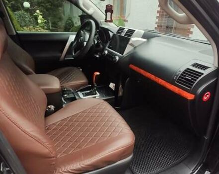 Черный Тойота Ленд Крузер Прадо, объемом двигателя 2.69 л и пробегом 159 тыс. км за 29500 $, фото 10 на Automoto.ua