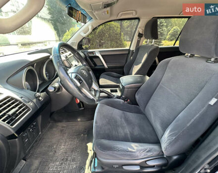 Черный Тойота Ленд Крузер Прадо, объемом двигателя 2.7 л и пробегом 122 тыс. км за 26400 $, фото 19 на Automoto.ua