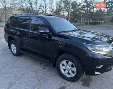 Черный Тойота Ленд Крузер Прадо, объемом двигателя 2.8 л и пробегом 65 тыс. км за 40999 $, фото 5 на Automoto.ua