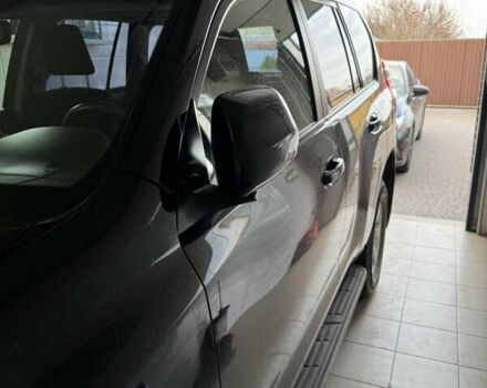 Черный Тойота Ленд Крузер Прадо, объемом двигателя 2.7 л и пробегом 142 тыс. км за 28800 $, фото 3 на Automoto.ua