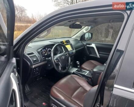 Черный Тойота Ленд Крузер Прадо, объемом двигателя 2.76 л и пробегом 97 тыс. км за 39500 $, фото 1 на Automoto.ua