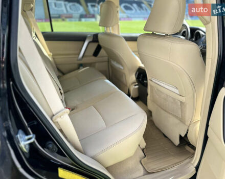 Черный Тойота Ленд Крузер Прадо, объемом двигателя 4 л и пробегом 110 тыс. км за 31900 $, фото 48 на Automoto.ua