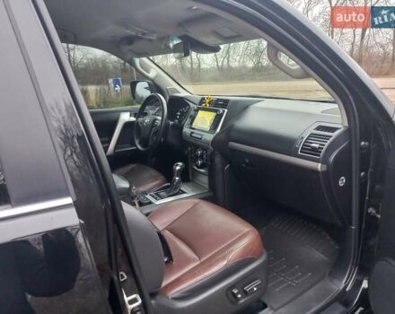 Черный Тойота Ленд Крузер Прадо, объемом двигателя 2.76 л и пробегом 97 тыс. км за 39500 $, фото 5 на Automoto.ua