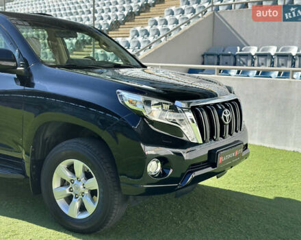 Черный Тойота Ленд Крузер Прадо, объемом двигателя 4 л и пробегом 110 тыс. км за 33900 $, фото 8 на Automoto.ua