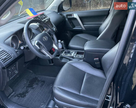 Черный Тойота Ленд Крузер Прадо, объемом двигателя 2.69 л и пробегом 102 тыс. км за 31000 $, фото 7 на Automoto.ua