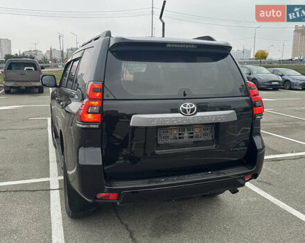 Черный Тойота Ленд Крузер Прадо, объемом двигателя 2.75 л и пробегом 116 тыс. км за 34499 $, фото 16 на Automoto.ua