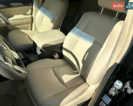 Черный Тойота Ленд Крузер Прадо, объемом двигателя 4 л и пробегом 110 тыс. км за 31900 $, фото 24 на Automoto.ua