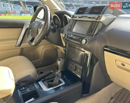 Черный Тойота Ленд Крузер Прадо, объемом двигателя 4 л и пробегом 110 тыс. км за 33900 $, фото 57 на Automoto.ua