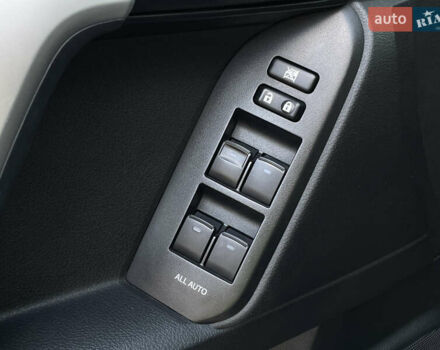 Черный Тойота Ленд Крузер Прадо, объемом двигателя 2.75 л и пробегом 65 тыс. км за 41999 $, фото 17 на Automoto.ua