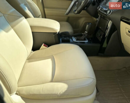 Черный Тойота Ленд Крузер Прадо, объемом двигателя 4 л и пробегом 110 тыс. км за 33900 $, фото 54 на Automoto.ua