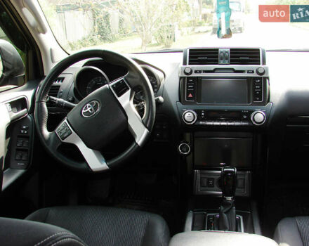 Черный Тойота Ленд Крузер Прадо, объемом двигателя 2.8 л и пробегом 95 тыс. км за 38000 $, фото 15 на Automoto.ua