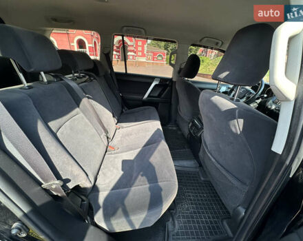 Черный Тойота Ленд Крузер Прадо, объемом двигателя 2.7 л и пробегом 122 тыс. км за 26400 $, фото 23 на Automoto.ua