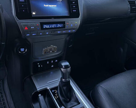 Черный Тойота Ленд Крузер Прадо, объемом двигателя 2.8 л и пробегом 65 тыс. км за 40999 $, фото 10 на Automoto.ua