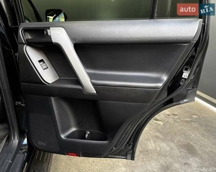 Черный Тойота Ленд Крузер Прадо, объемом двигателя 2.76 л и пробегом 380 тыс. км за 28500 $, фото 33 на Automoto.ua