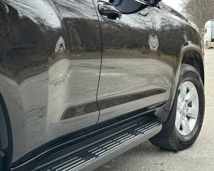 Чорний Тойота Ленд Крузер Прадо, об'ємом двигуна 2.8 л та пробігом 24 тис. км за 44000 $, фото 19 на Automoto.ua