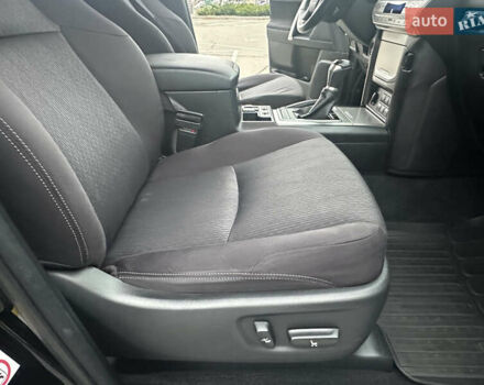 Черный Тойота Ленд Крузер Прадо, объемом двигателя 2.75 л и пробегом 116 тыс. км за 34499 $, фото 49 на Automoto.ua