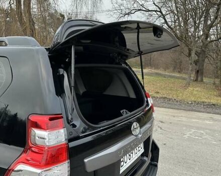Чорний Тойота Ленд Крузер Прадо, об'ємом двигуна 2.8 л та пробігом 24 тис. км за 44000 $, фото 47 на Automoto.ua
