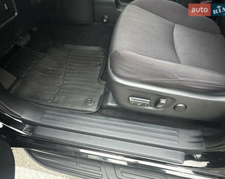 Черный Тойота Ленд Крузер Прадо, объемом двигателя 2.75 л и пробегом 116 тыс. км за 34499 $, фото 27 на Automoto.ua