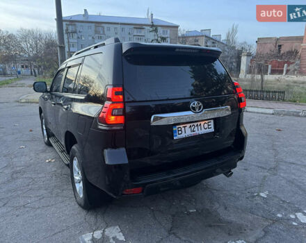 Черный Тойота Ленд Крузер Прадо, объемом двигателя 2.8 л и пробегом 65 тыс. км за 40999 $, фото 2 на Automoto.ua