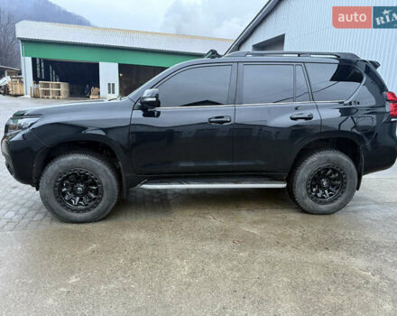 Черный Тойота Ленд Крузер Прадо, объемом двигателя 2.76 л и пробегом 210 тыс. км за 37000 $, фото 4 на Automoto.ua