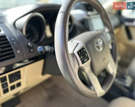 Черный Тойота Ленд Крузер Прадо, объемом двигателя 4 л и пробегом 110 тыс. км за 33900 $, фото 29 на Automoto.ua