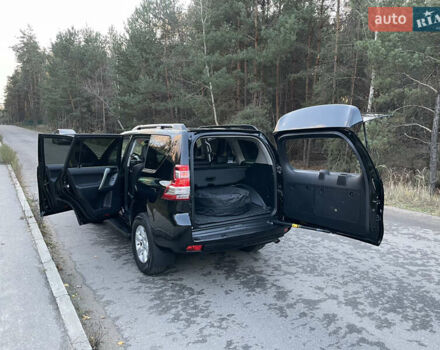 Черный Тойота Ленд Крузер Прадо, объемом двигателя 2.69 л и пробегом 102 тыс. км за 31000 $, фото 5 на Automoto.ua