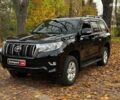 Черный Тойота Ленд Крузер Прадо, объемом двигателя 2.7 л и пробегом 60 тыс. км за 34690 $, фото 1 на Automoto.ua