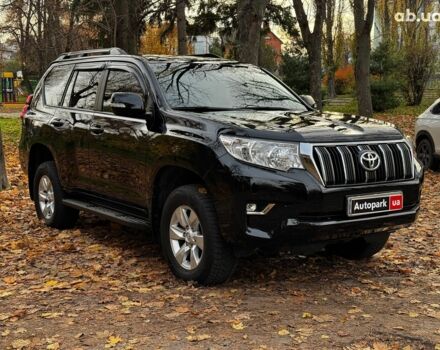 Черный Тойота Ленд Крузер Прадо, объемом двигателя 2.7 л и пробегом 60 тыс. км за 34690 $, фото 2 на Automoto.ua