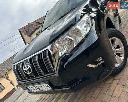 Тойота Ленд Крузер Прадо 2018 в Тячеве на Automoto.ua Черный Тойота Ленд Крузер Прадо, объемом двигателя 2.69 л и пробегом 102 тыс. км за 28999 $, фото 15 на Automoto.ua