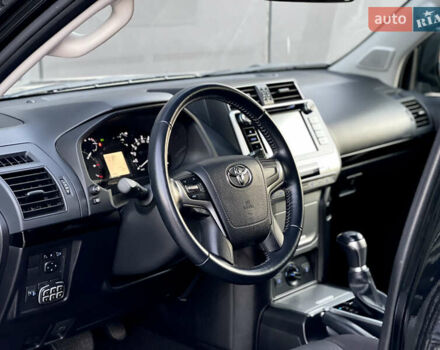 Черный Тойота Ленд Крузер Прадо, объемом двигателя 2.69 л и пробегом 215 тыс. км за 25500 $, фото 26 на Automoto.ua