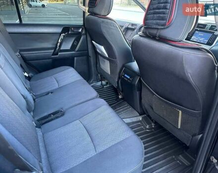 Черный Тойота Ленд Крузер Прадо, объемом двигателя 2.69 л и пробегом 94 тыс. км за 31000 $, фото 17 на Automoto.ua