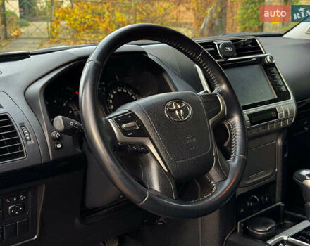Черный Тойота Ленд Крузер Прадо, объемом двигателя 2.7 л и пробегом 60 тыс. км за 34690 $, фото 13 на Automoto.ua