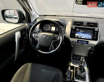 Черный Тойота Ленд Крузер Прадо, объемом двигателя 2.69 л и пробегом 215 тыс. км за 25500 $, фото 36 на Automoto.ua