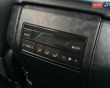 Черный Тойота Ленд Крузер Прадо, объемом двигателя 2.75 л и пробегом 139 тыс. км за 38400 $, фото 16 на Automoto.ua