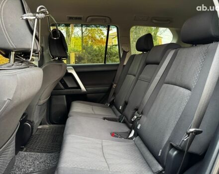 Черный Тойота Ленд Крузер Прадо, объемом двигателя 2.7 л и пробегом 60 тыс. км за 34690 $, фото 21 на Automoto.ua