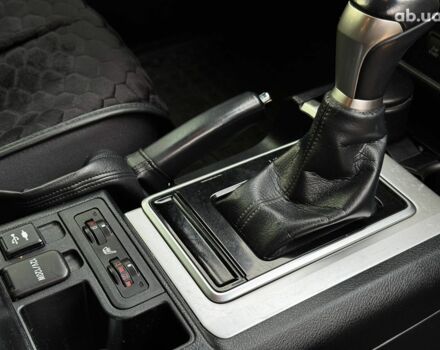 Черный Тойота Ленд Крузер Прадо, объемом двигателя 2.7 л и пробегом 60 тыс. км за 34690 $, фото 30 на Automoto.ua